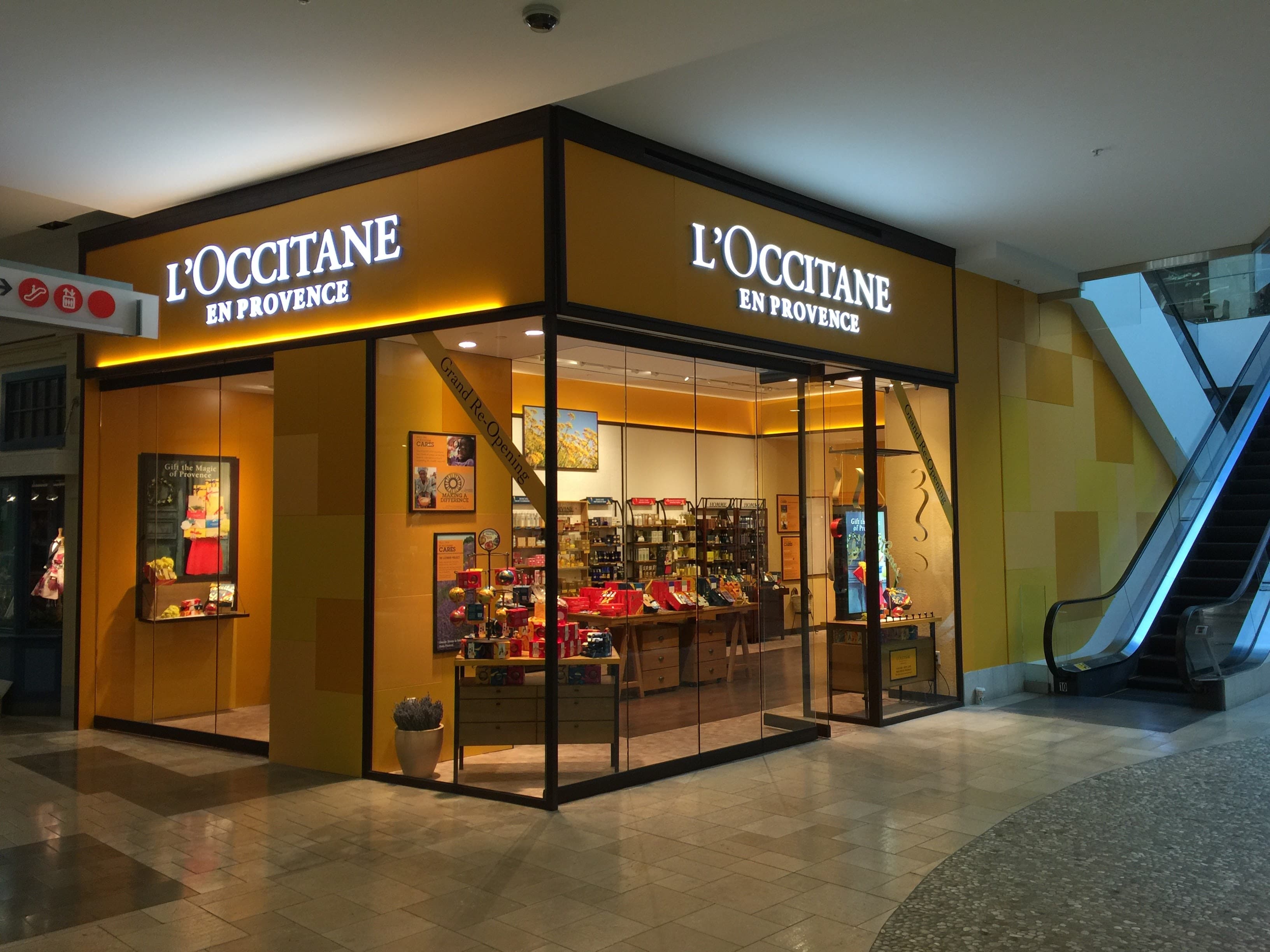 Black aluminum storefront